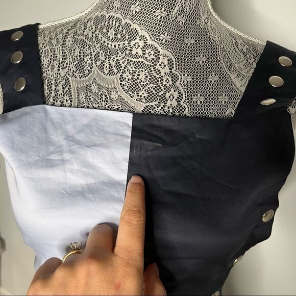 Cavalier brand dress made in Canada - Picture 3 of 5